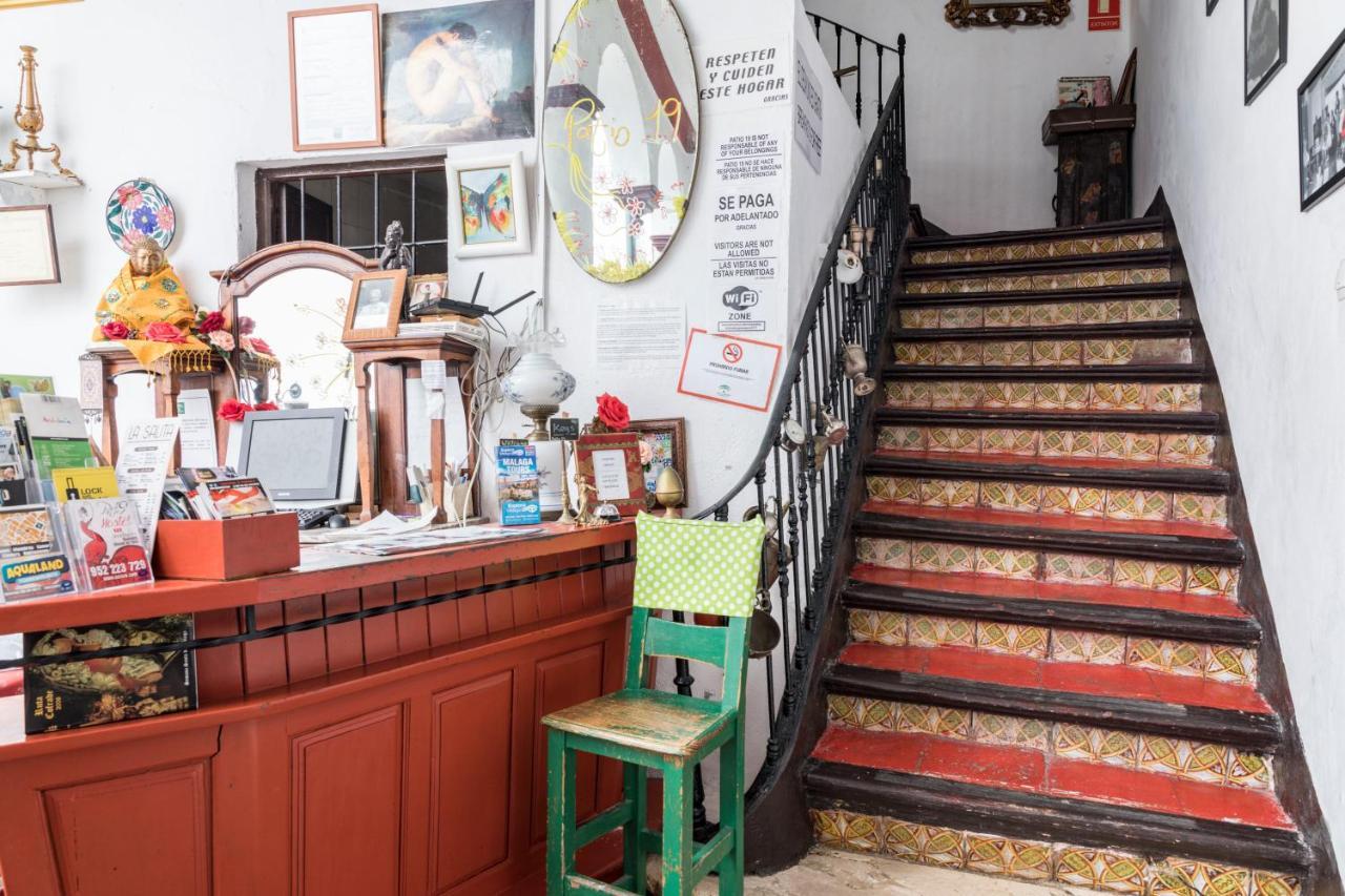 مالقة Hostel Patio 19 المظهر الخارجي الصورة