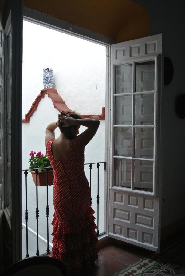 مالقة Hostel Patio 19 المظهر الخارجي الصورة