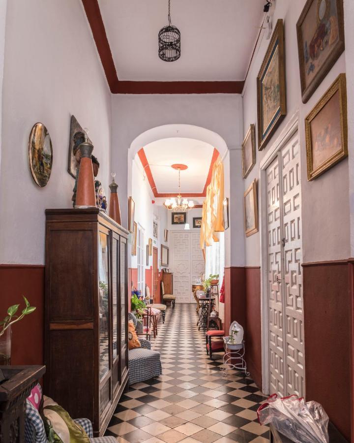 مالقة Hostel Patio 19 المظهر الخارجي الصورة
