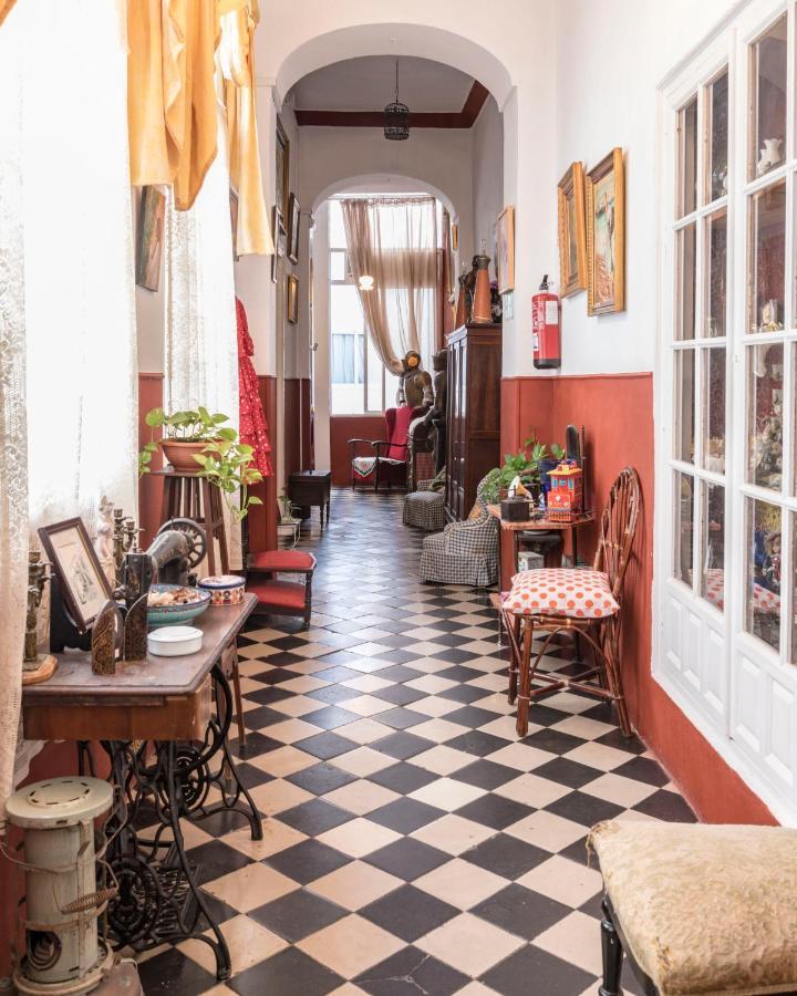 مالقة Hostel Patio 19 المظهر الخارجي الصورة
