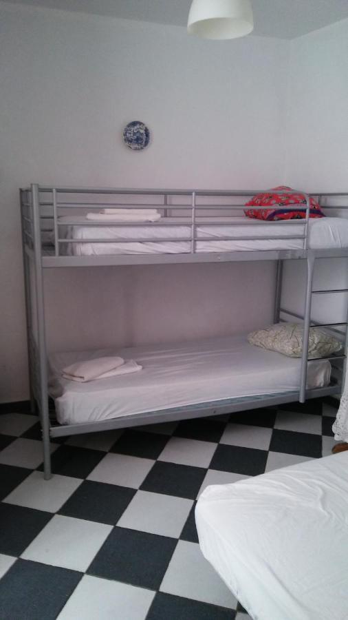 مالقة Hostel Patio 19 المظهر الخارجي الصورة